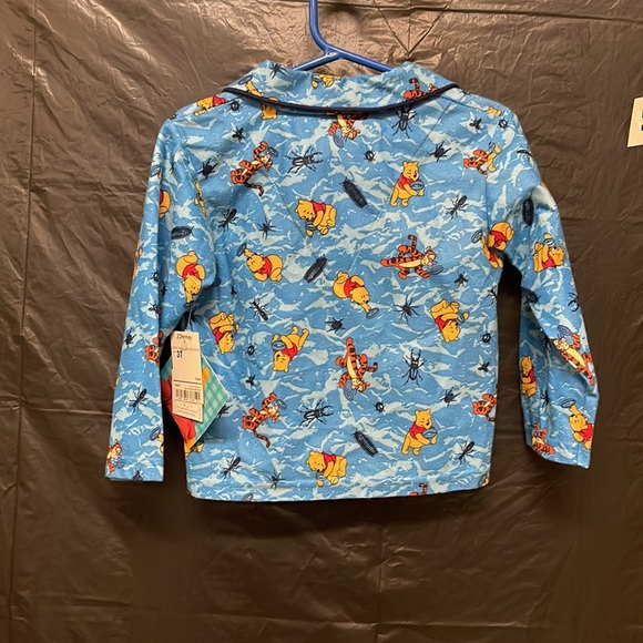 Shirt - Picture 2 of 3